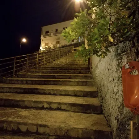 Affittacamere Diffuso Borgo Dei Greci 3*