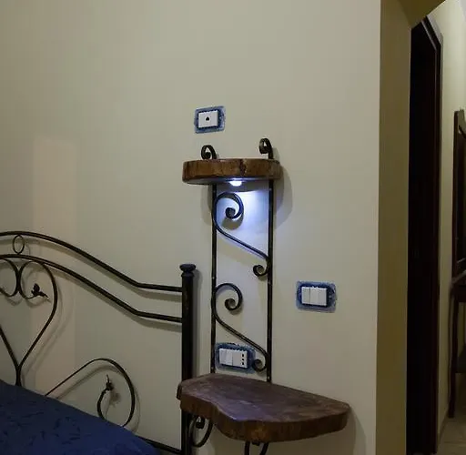 Diffuso Borgo Dei Greci 招待所 3*