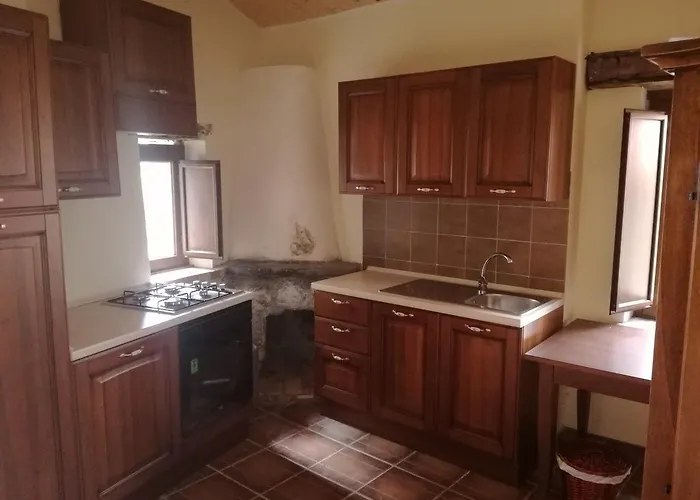 Diffuso Borgo Dei Greci 招待所 3*